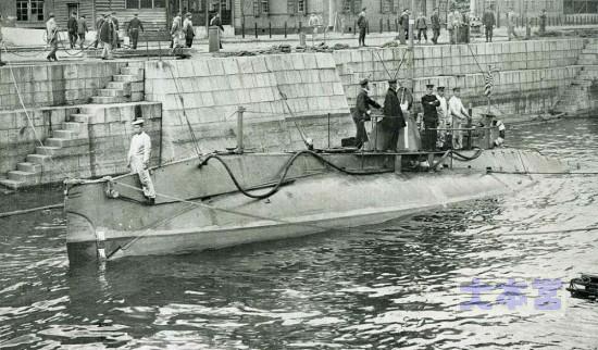 第一号潜水艇（ホランド型）