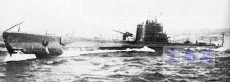 シィーレと同型の潜水艦「アデュア」