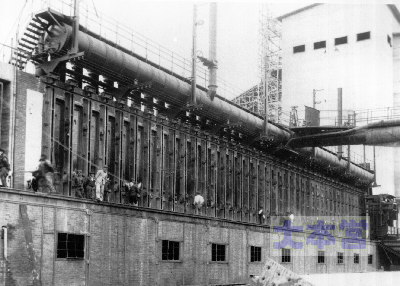 北海道人造石油滝川工場のコークス炉年産70万トン