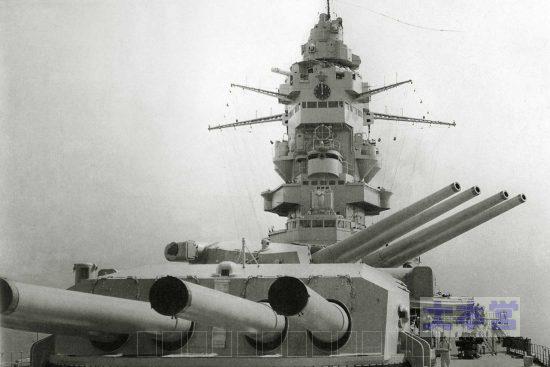 戦艦ダンケルクの主砲